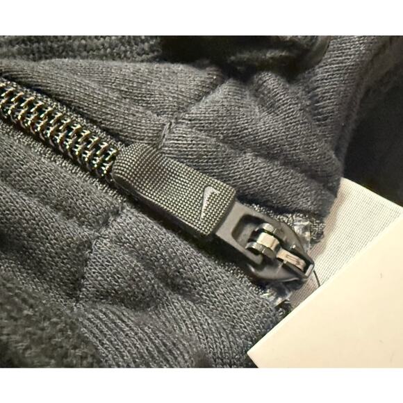 Nike Dri-FIT Quick Dry Sports Hooded Jacket Black Size M CJ4317-010 - Picture 5 of 13